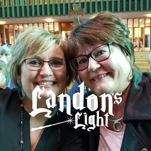 Meet your Posher, Darcy